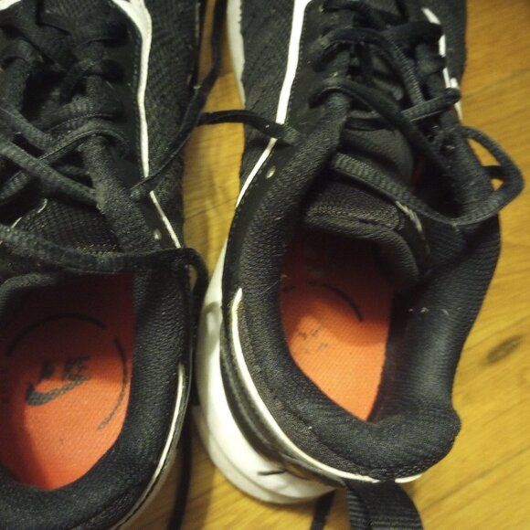 Nike Other - Nike Air Max Men's size 9